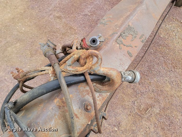 image for item DP3419 1980 East end dump pup trailer