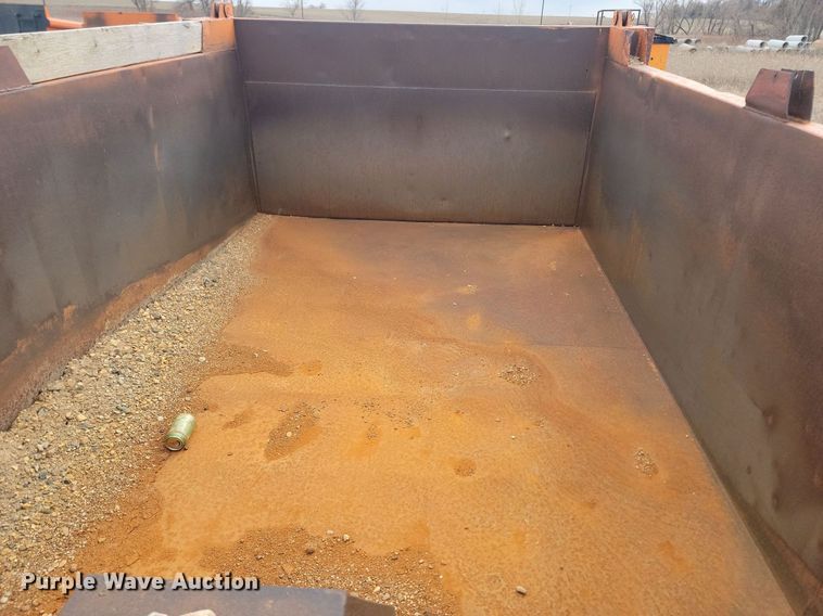 image for item DP3419 1980 East end dump pup trailer