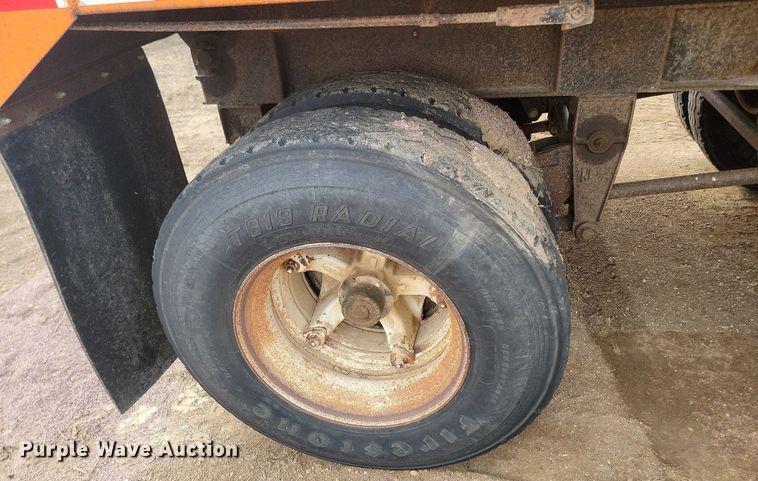 image for item DP3419 1980 East end dump pup trailer