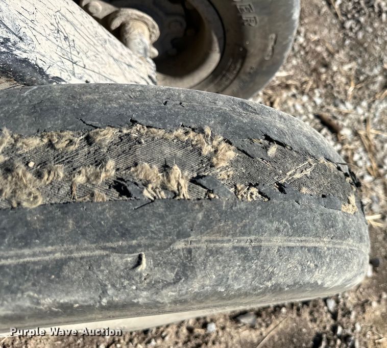 image for item DQ6451 Land Pride batwing rotary mower