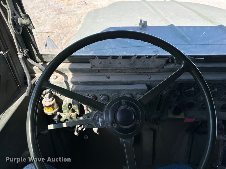 image for item DQ6452 1990 BMY M929A2 dump truck