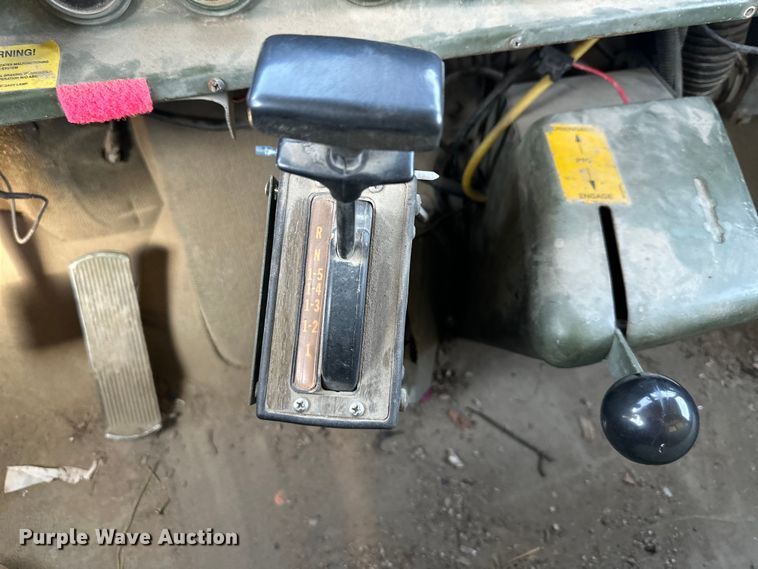 image for item DQ6452 1990 BMY M929A2 dump truck