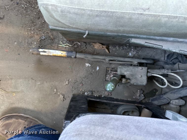 image for item DQ6452 1990 BMY M929A2 dump truck