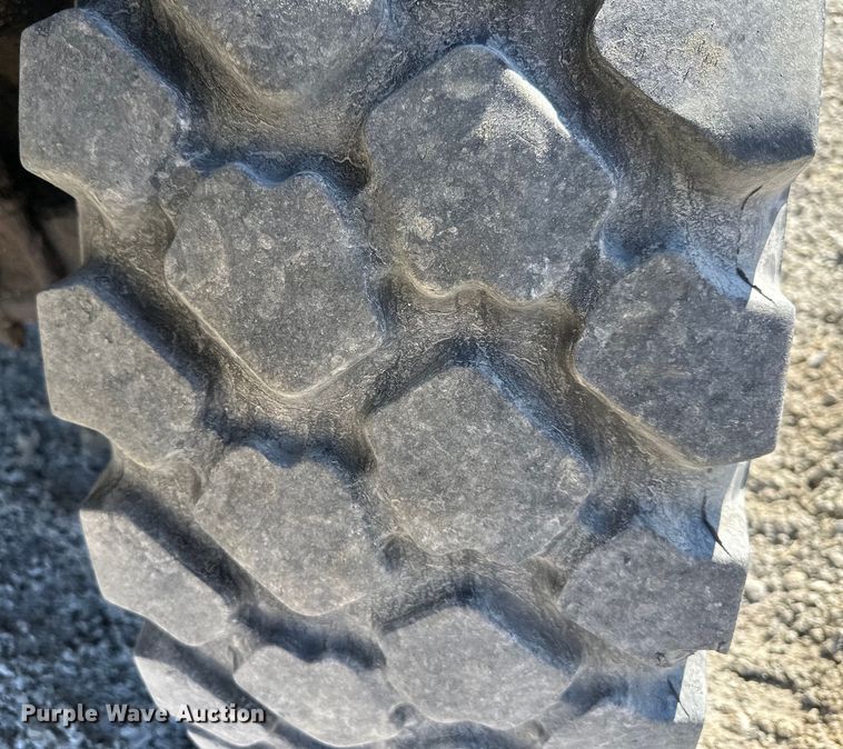 image for item DQ6452 1990 BMY M929A2 dump truck