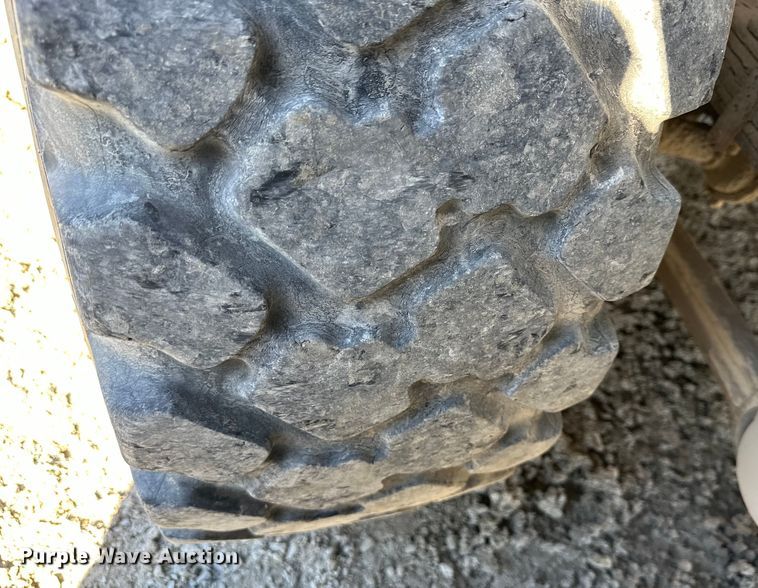 image for item DQ6452 1990 BMY M929A2 dump truck