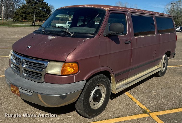 image for item DQ6753 2000 Dodge Ram 2500 van