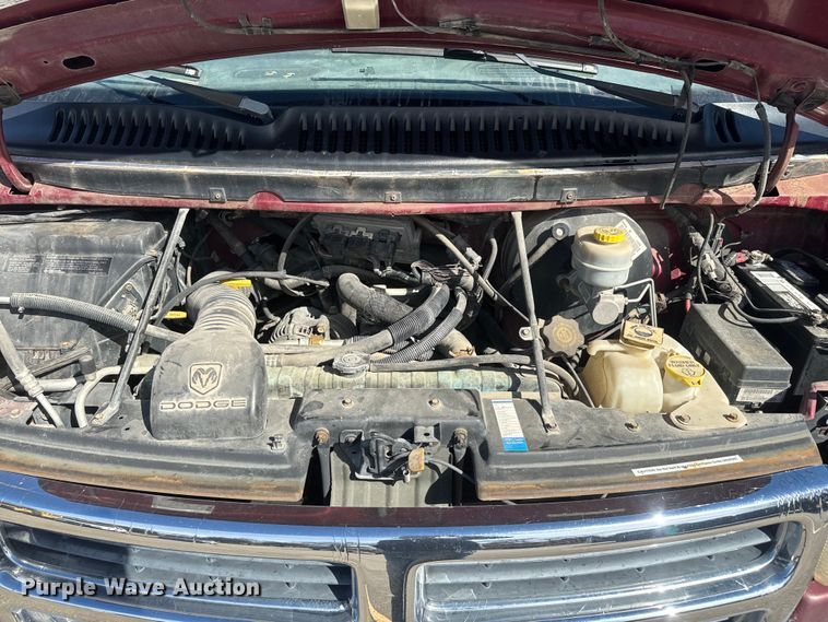 image for item DQ6753 2000 Dodge Ram 2500 van
