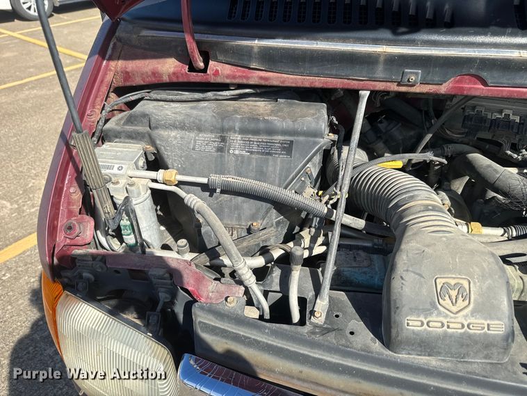 image for item DQ6753 2000 Dodge Ram 2500 van