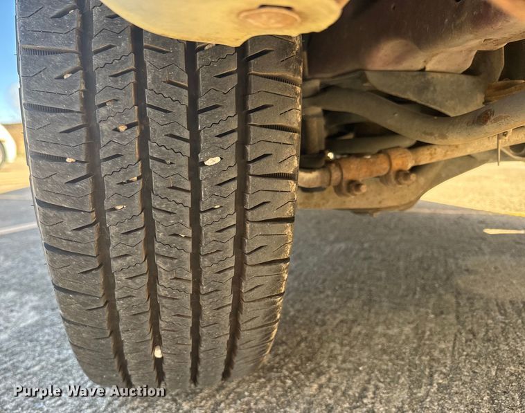 image for item DQ6753 2000 Dodge Ram 2500 van