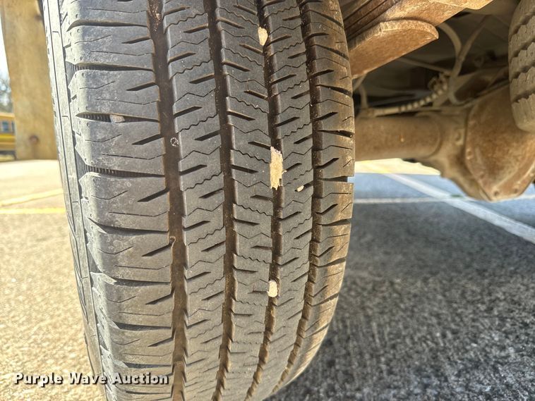 image for item DQ6753 2000 Dodge Ram 2500 van