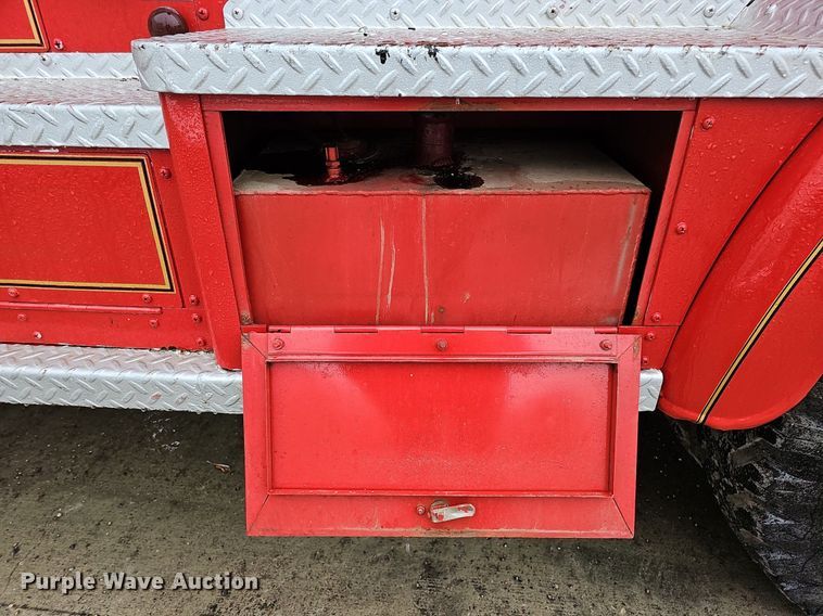 image for item DQ8571 1948 International KBS-5 fire truck