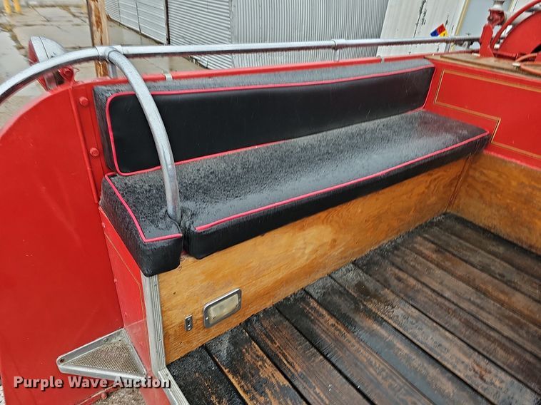 image for item DQ8571 1948 International KBS-5 fire truck