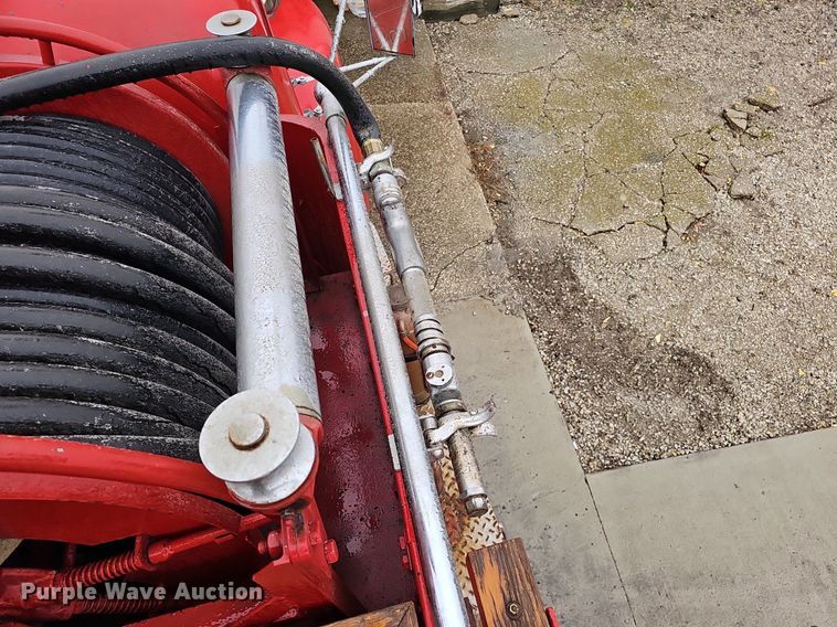 image for item DQ8571 1948 International KBS-5 fire truck