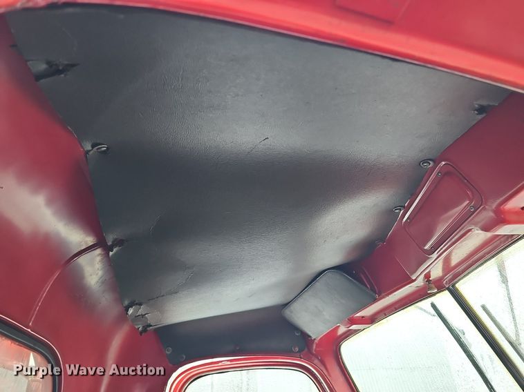 image for item DQ8571 1948 International KBS-5 fire truck