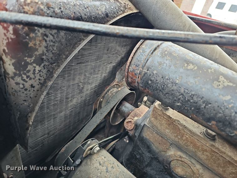 image for item DQ8571 1948 International KBS-5 fire truck