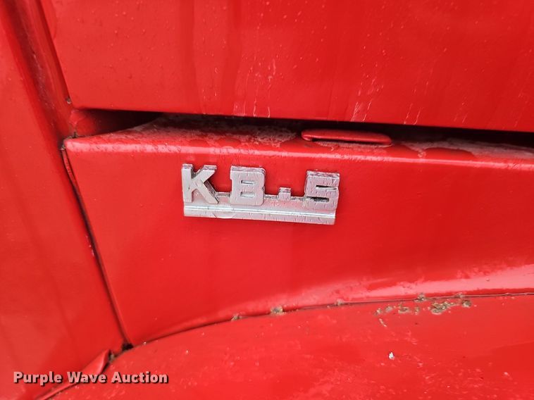 image for item DQ8571 1948 International KBS-5 fire truck