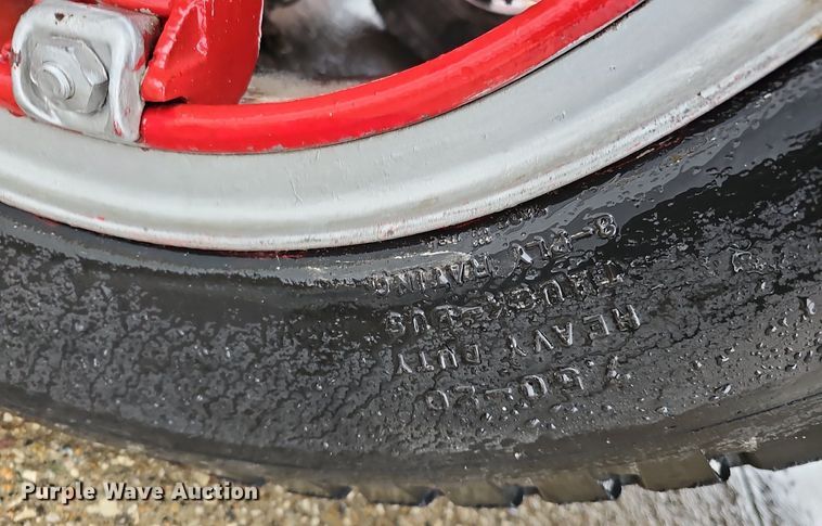 image for item DQ8571 1948 International KBS-5 fire truck