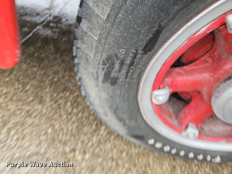 image for item DQ8571 1948 International KBS-5 fire truck