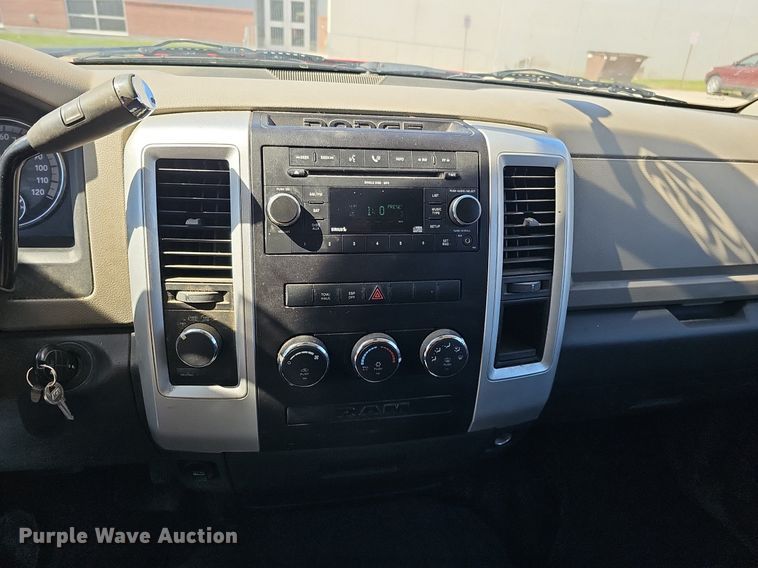 image for item DQ8580 2009 Dodge Ram 1500 Crew Cab pickup truck