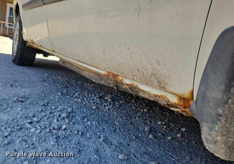 image for item DQ8582 2006 Dodge Grand Caravan van