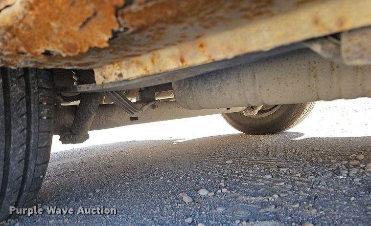 image for item DQ8582 2006 Dodge Grand Caravan van