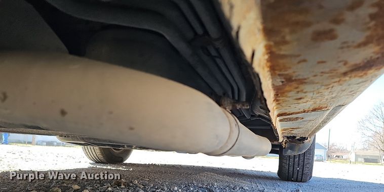 image for item DQ8582 2006 Dodge Grand Caravan van