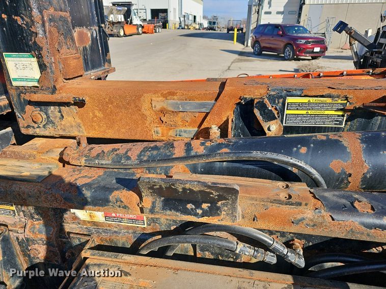 image for item DR5992 2012 International WorkStar 7400 hook lift truck