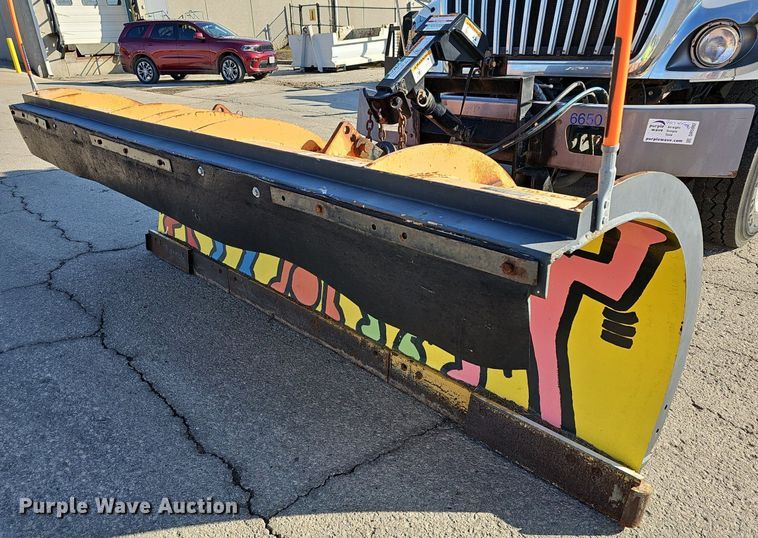 image for item DR5992 2012 International WorkStar 7400 hook lift truck