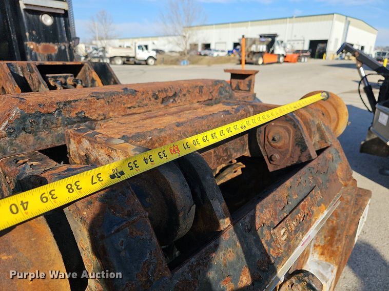 image for item DR5992 2012 International WorkStar 7400 hook lift truck