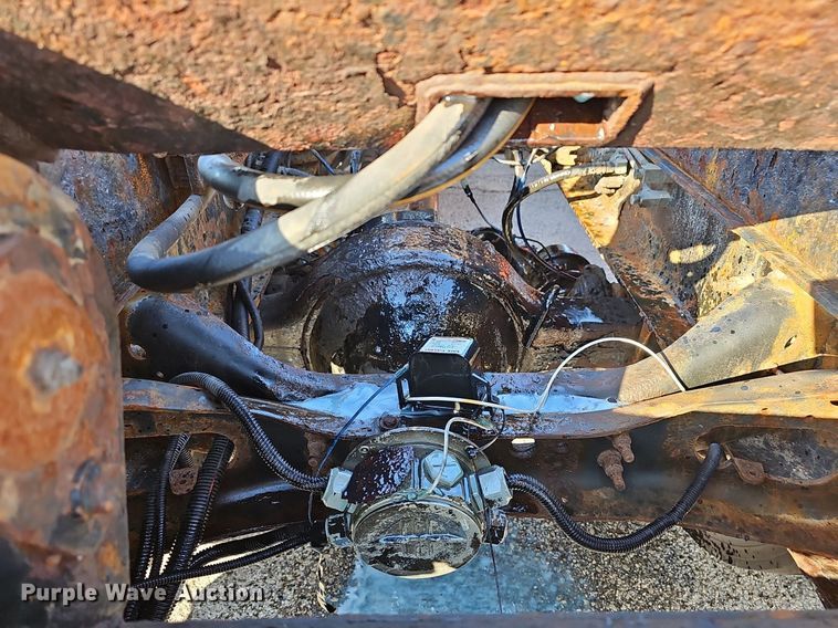 image for item DR5992 2012 International WorkStar 7400 hook lift truck