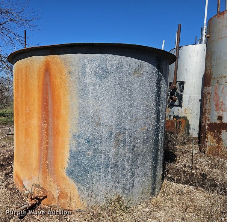 image for item DR8556 Oilfield equipment