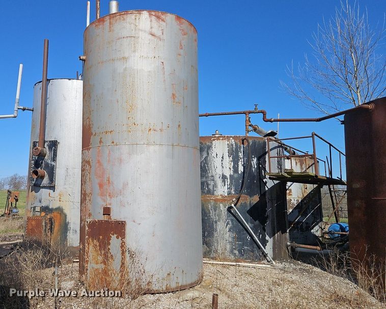 image for item DR8556 Oilfield equipment