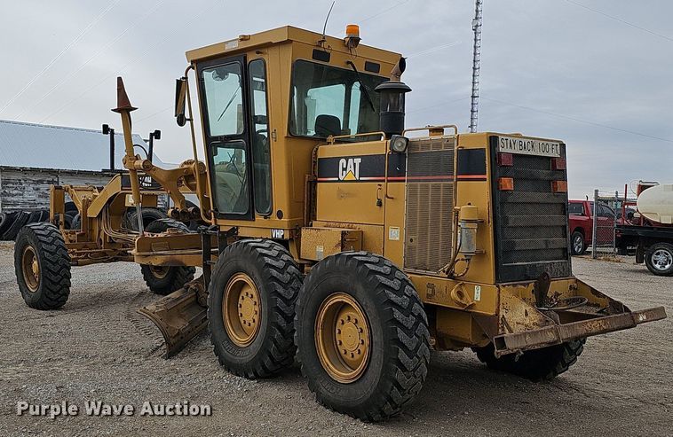 image for item DS5684 2001 Caterpillar 140H VHP  motor grader