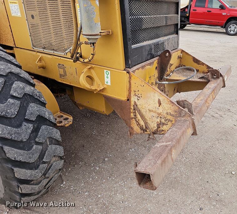 image for item DS5684 2001 Caterpillar 140H VHP  motor grader