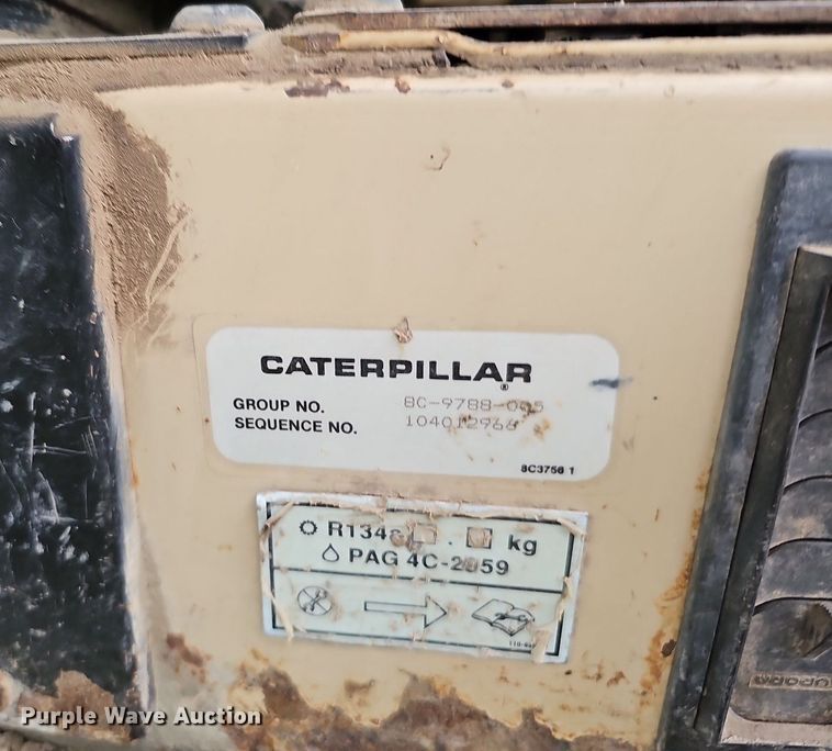 image for item DS5684 2001 Caterpillar 140H VHP  motor grader