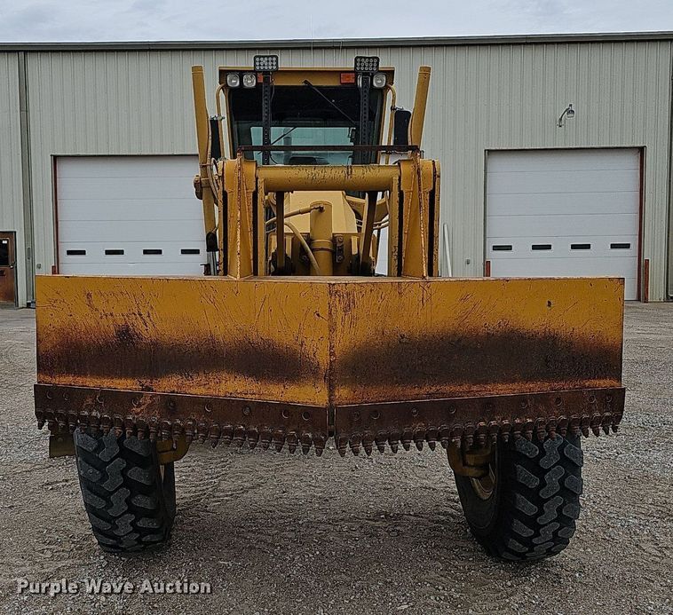 image for item DS5685 1998 Caterpillar 140H VHP motor grader