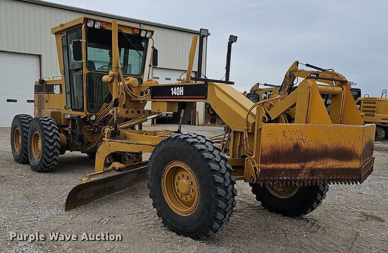 image for item DS5685 1998 Caterpillar 140H VHP motor grader