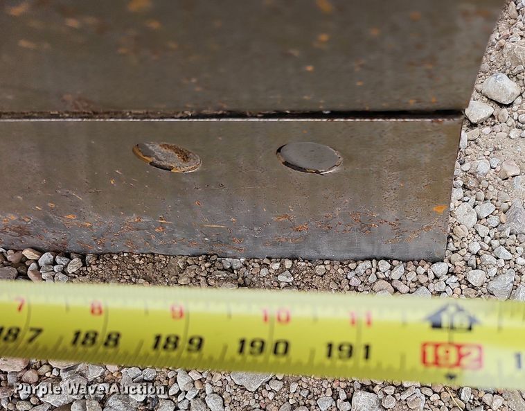 image for item DS5685 1998 Caterpillar 140H VHP motor grader