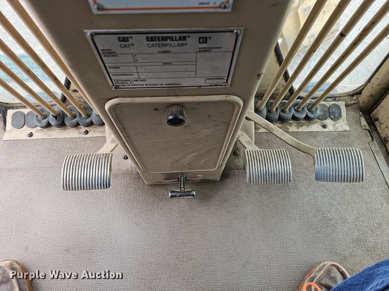 image for item DS5685 1998 Caterpillar 140H VHP motor grader