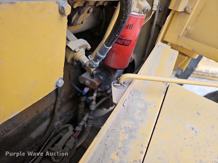 image for item DS5685 1998 Caterpillar 140H VHP motor grader