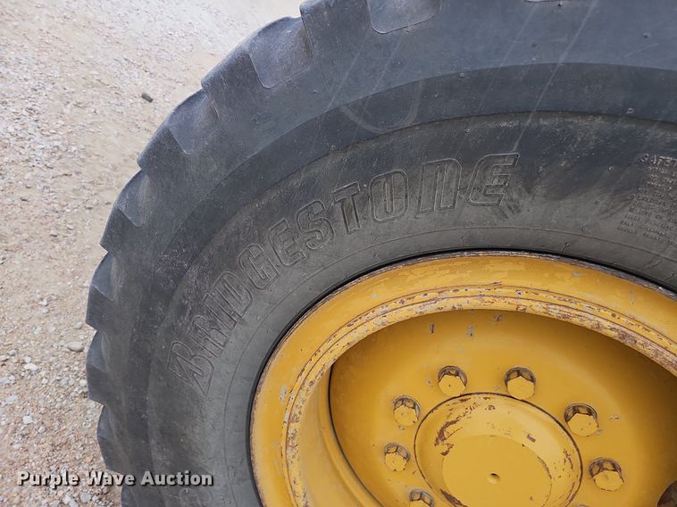 image for item DS5685 1998 Caterpillar 140H VHP motor grader