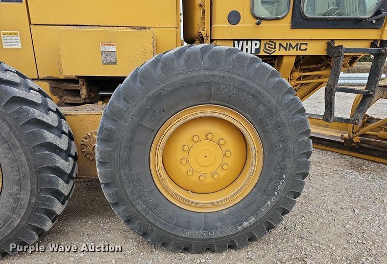 image for item DS5685 1998 Caterpillar 140H VHP motor grader