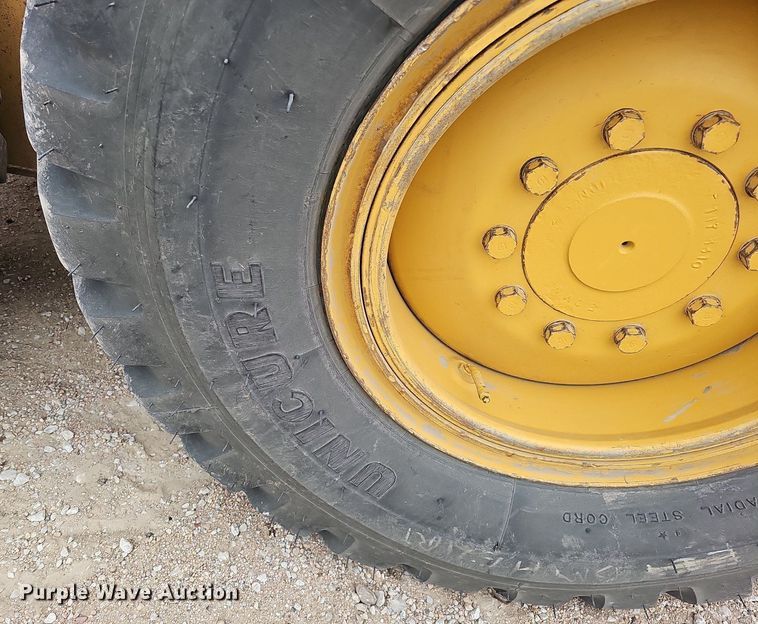 image for item DS5685 1998 Caterpillar 140H VHP motor grader