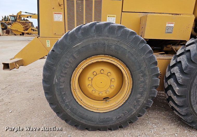 image for item DS5685 1998 Caterpillar 140H VHP motor grader