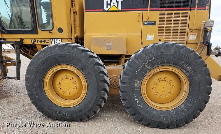 image for item DS5685 1998 Caterpillar 140H VHP motor grader