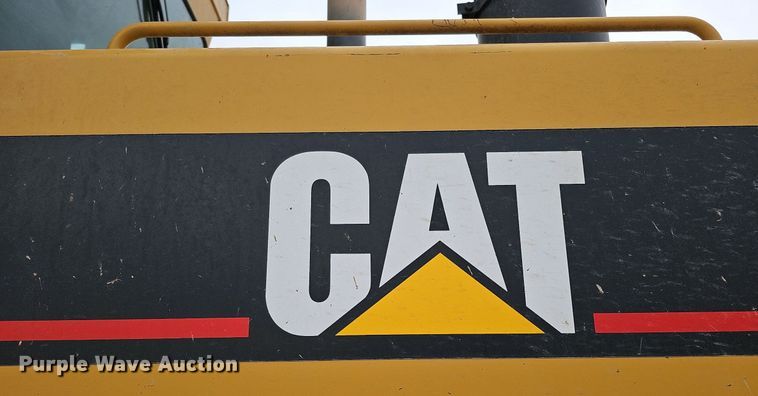 image for item DS5685 1998 Caterpillar 140H VHP motor grader