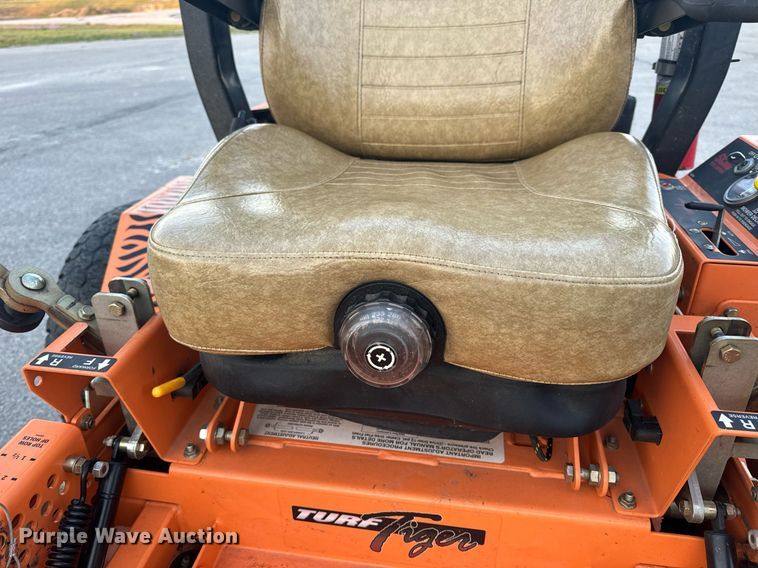 image for item EH6617 Scag Turf Tiger STT72V-26DFI ZTR lawn mower