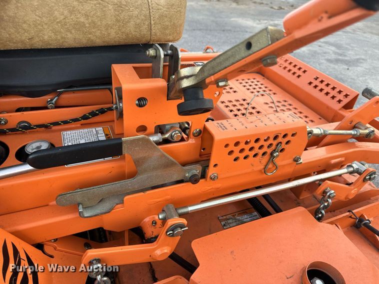 image for item EH6617 Scag Turf Tiger STT72V-26DFI ZTR lawn mower