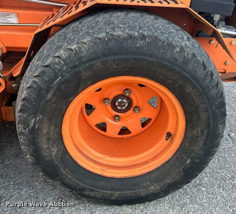 image for item EH6617 Scag Turf Tiger STT72V-26DFI ZTR lawn mower