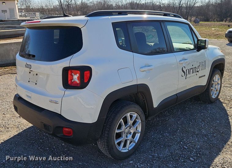 image for item EI3546 2019 Jeep Renegade Latitude SUV